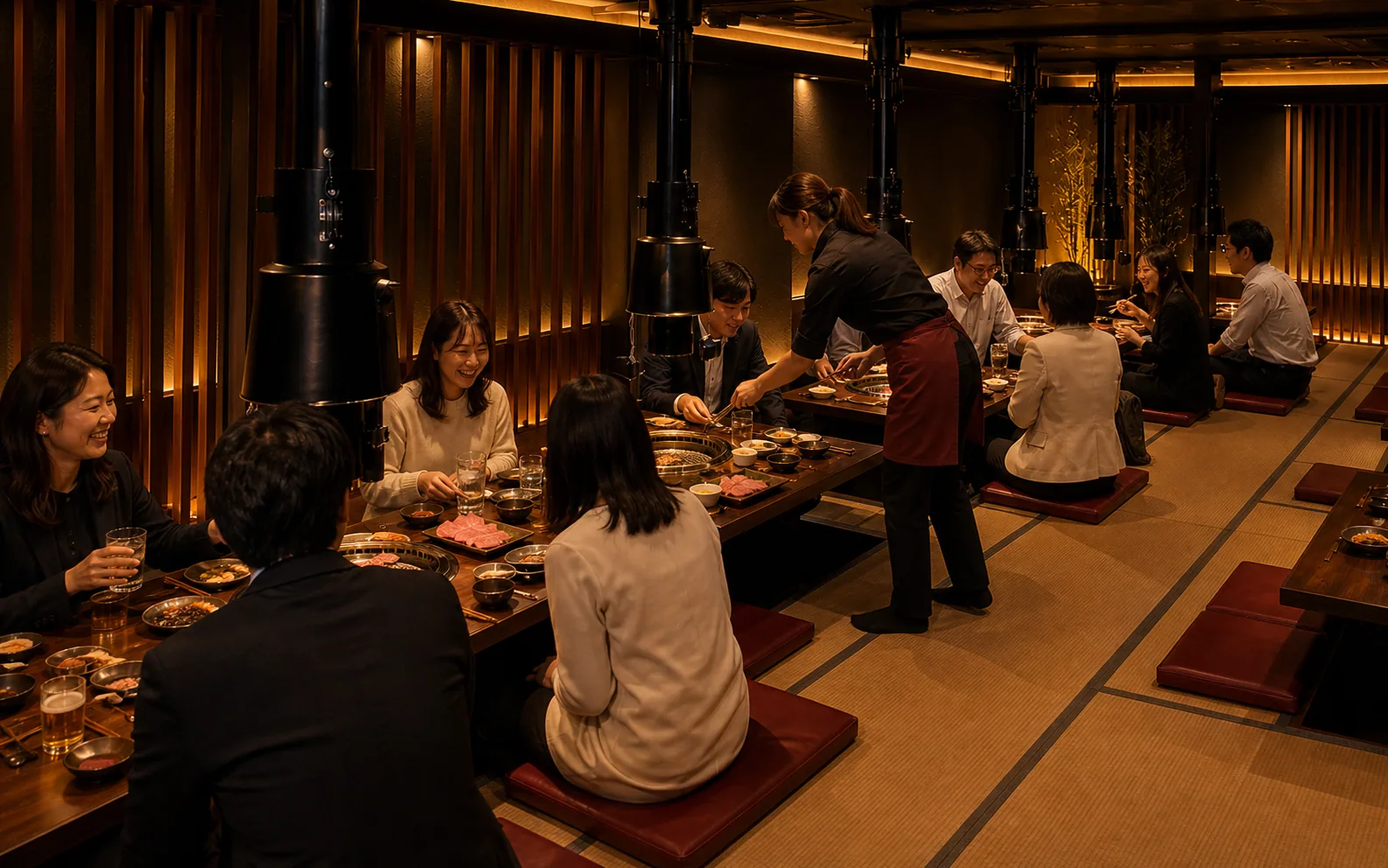 店内での会食風景(AI生成サンプル)